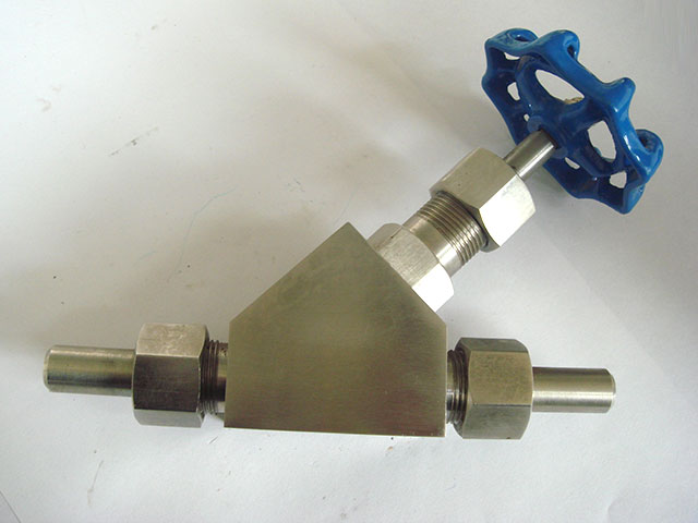 J25H-25~160，J25W-25~160P External thread DC stop valve